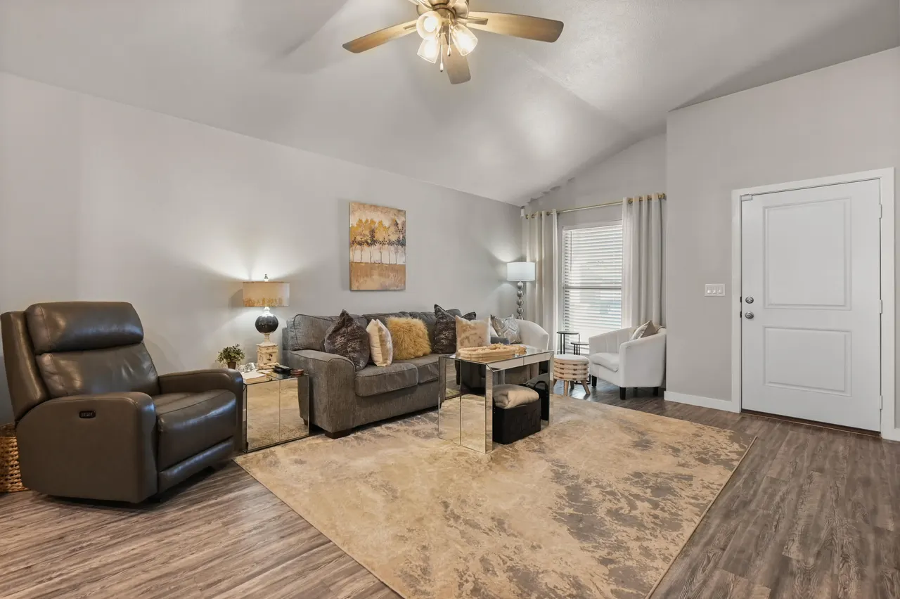 Photo 7 — 3212 Waverly Avenue, Lubbock, TX 79407