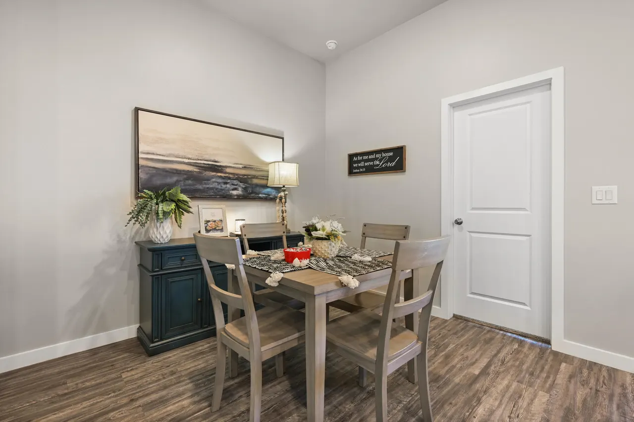 Photo 13 — 3212 Waverly Avenue, Lubbock, TX 79407