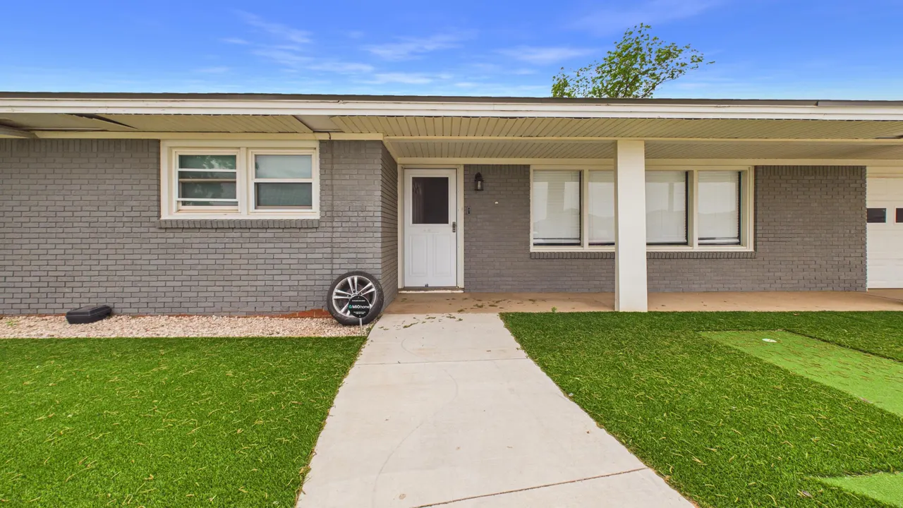 Photo 6 — 7115 26th Street, Lubbock, TX 79407