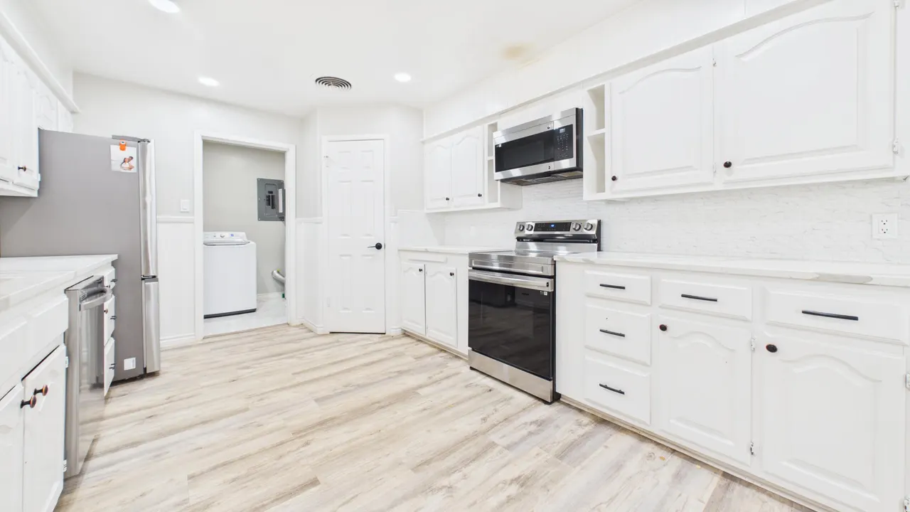 Photo 16 — 7115 26th Street, Lubbock, TX 79407