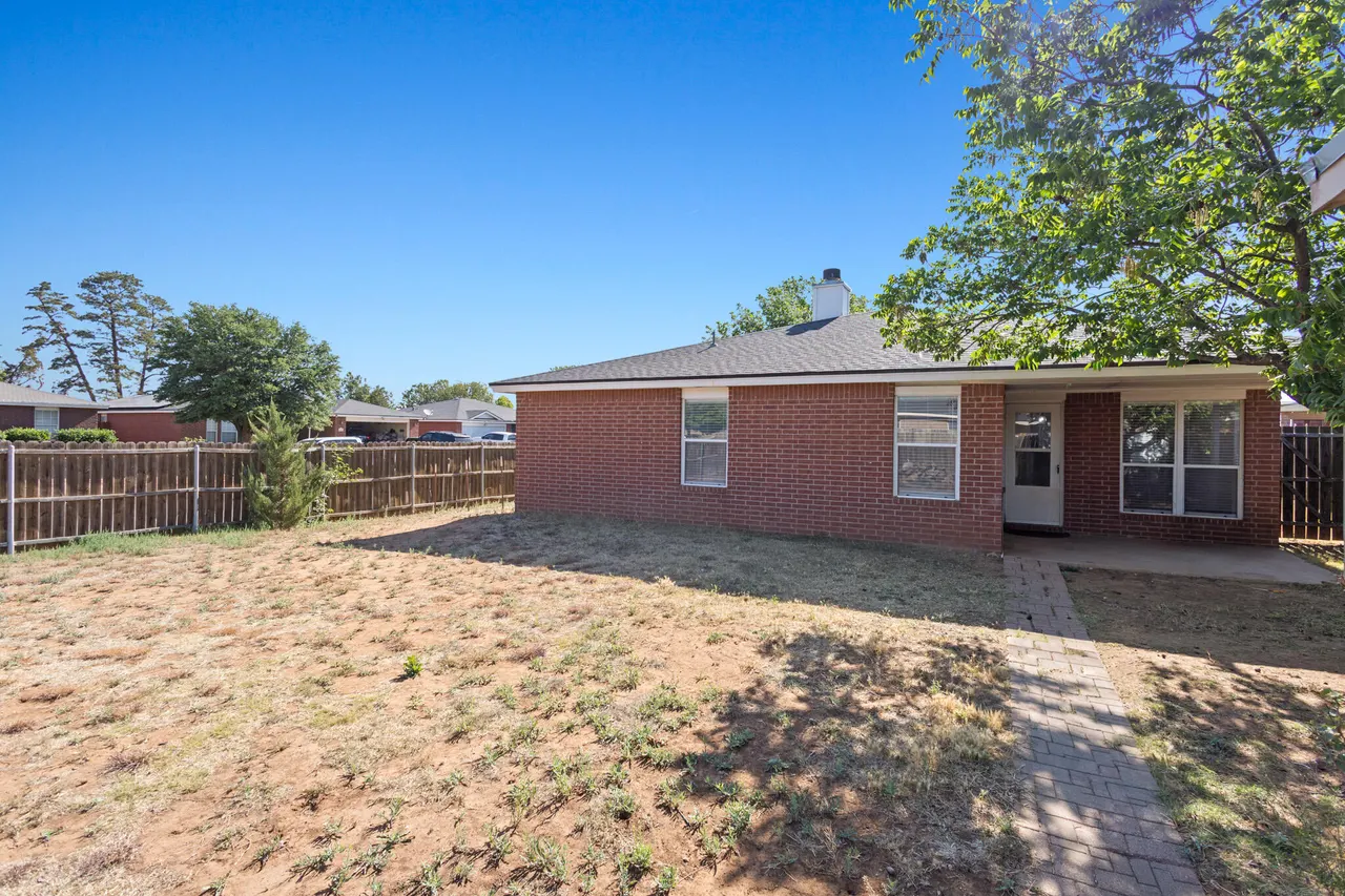 Photo 44 — 802 Genoa Avenue, Lubbock, TX 79416
