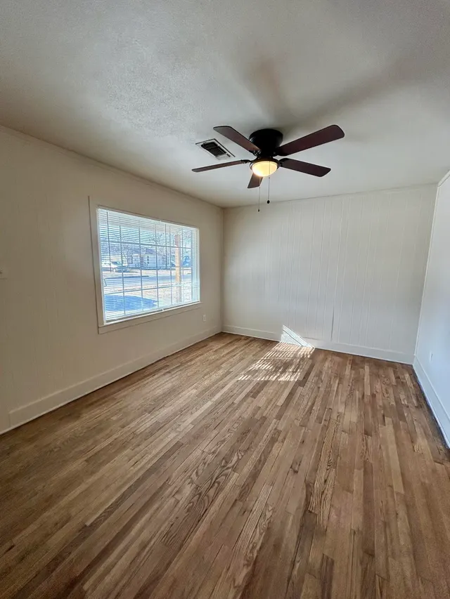 Photo 2 — 2610 36th Street, Lubbock, TX 79413