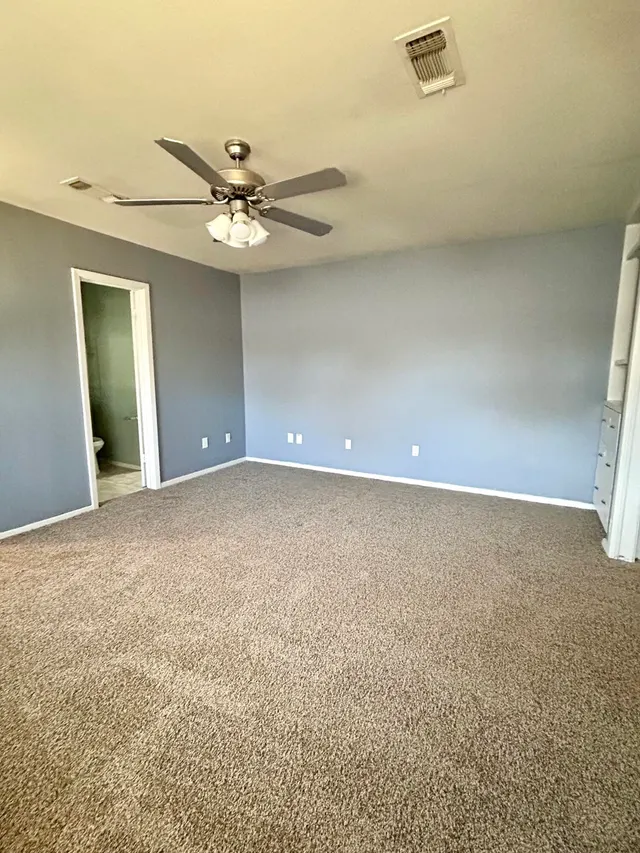 Photo 4 — 2610 36th Street, Lubbock, TX 79413