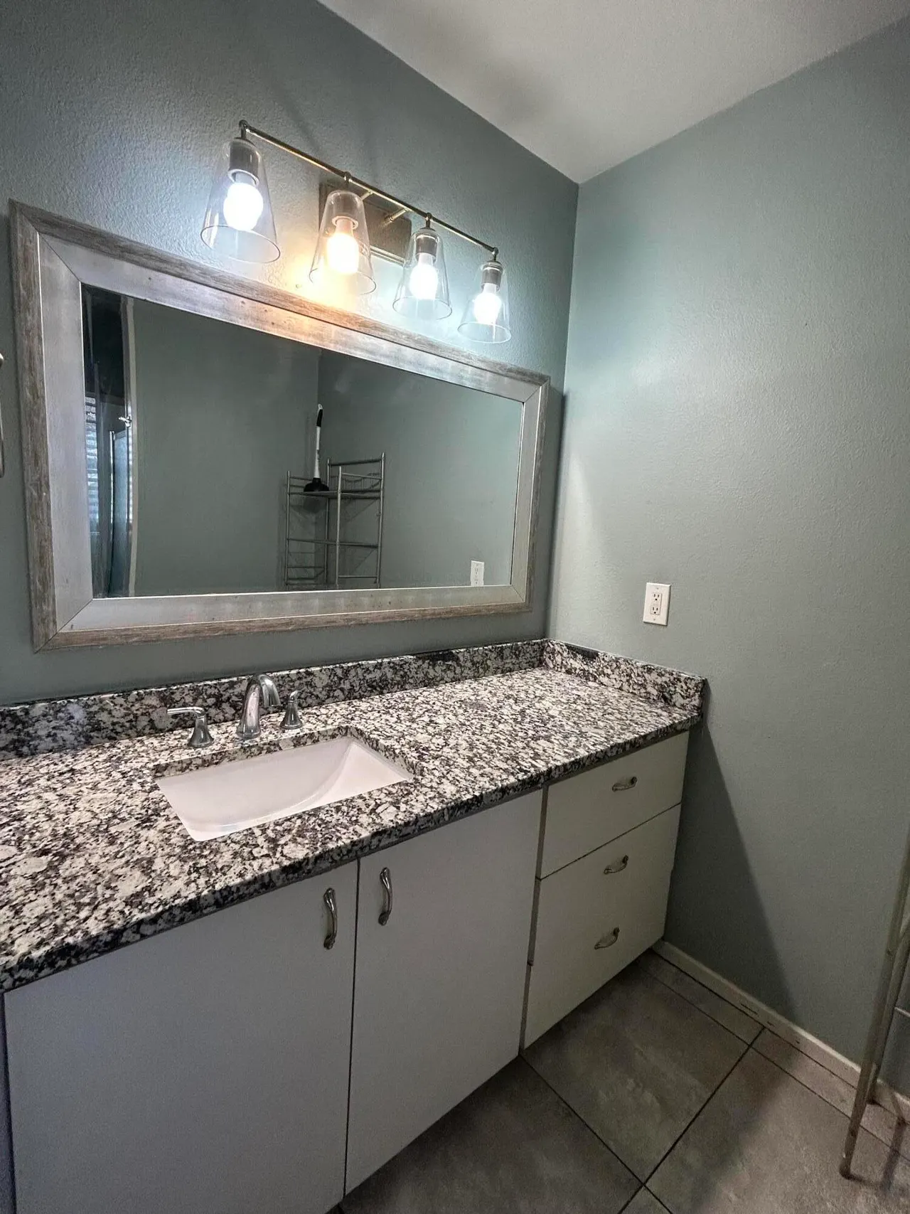 Photo 5 — 2610 36th Street, Lubbock, TX 79413