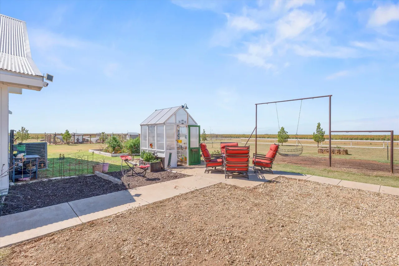 Photo 48 — 3370 Drill Stem, Levelland, TX 79336
