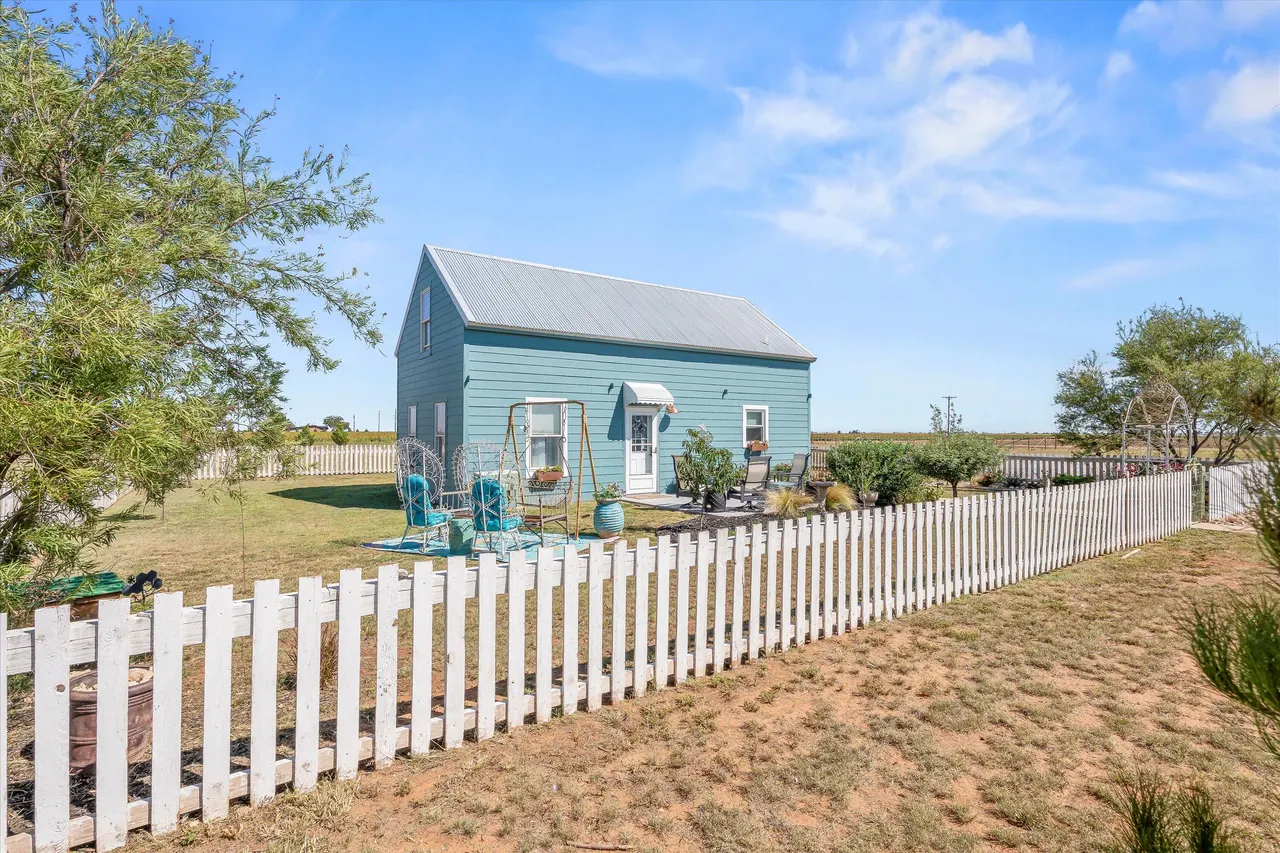 Photo 53 — 3370 Drill Stem, Levelland, TX 79336