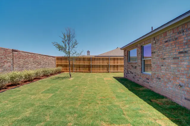 Photo 8 — 3610 126th Place, Lubbock, TX 79423