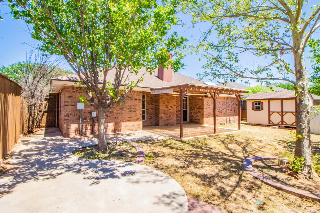 Photo 23 — 2805 87th Street, Lubbock, TX 79423