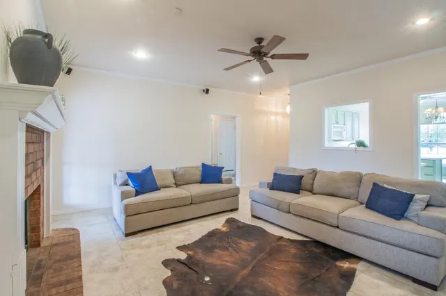 Photo 7 — 2805 87th Street, Lubbock, TX 79423