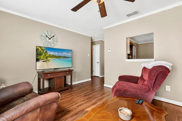 Photo 4 — 3401 Juneau Avenue, Lubbock, TX 79407