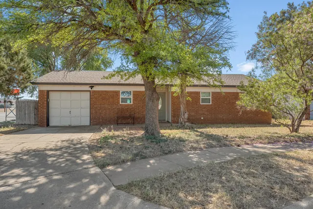 Photo 2 — 3401 Juneau Avenue, Lubbock, TX 79407