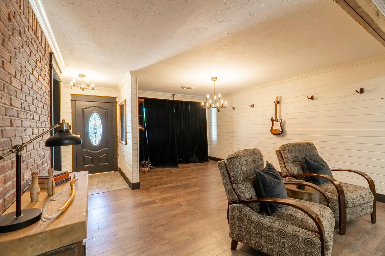 Photo 11 — 2106 64th Street, Lubbock, TX 79412