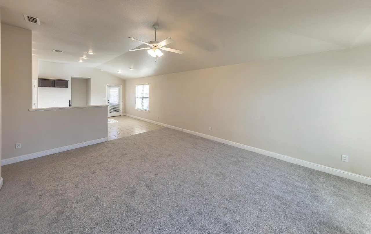 Photo 2 — 3618 Ridgely Avenue, Lubbock, TX 79407