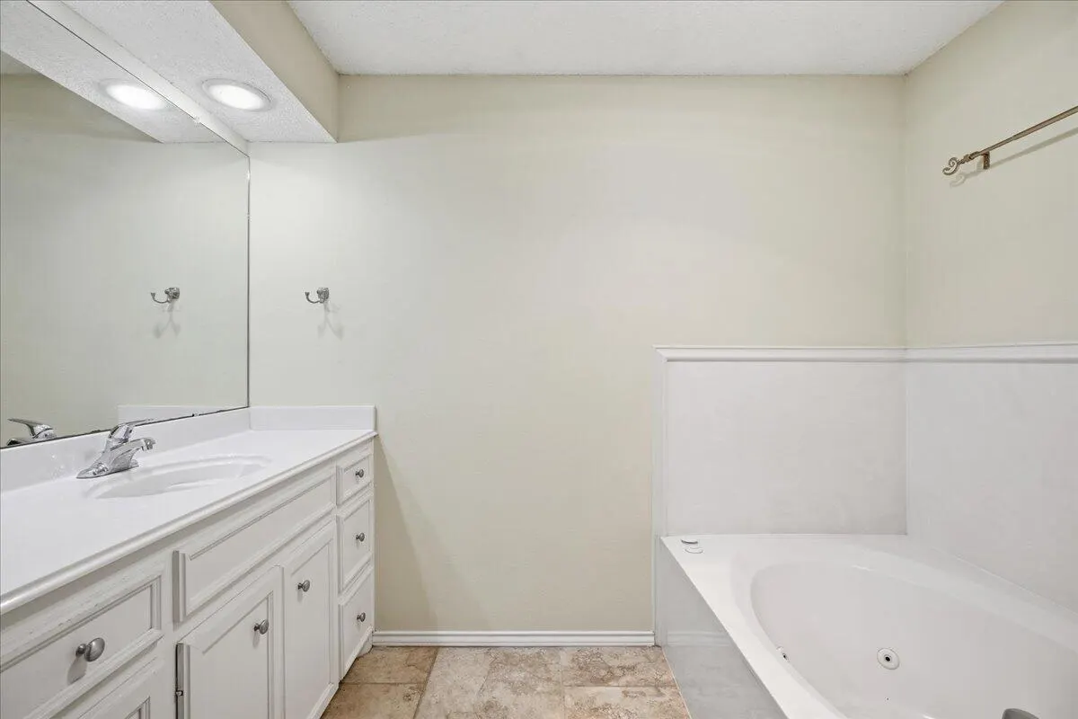 Photo 23 — 616 N 8th Street, Wolfforth, TX 79382