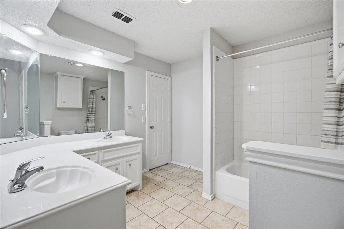 Photo 32 — 616 N 8th Street, Wolfforth, TX 79382