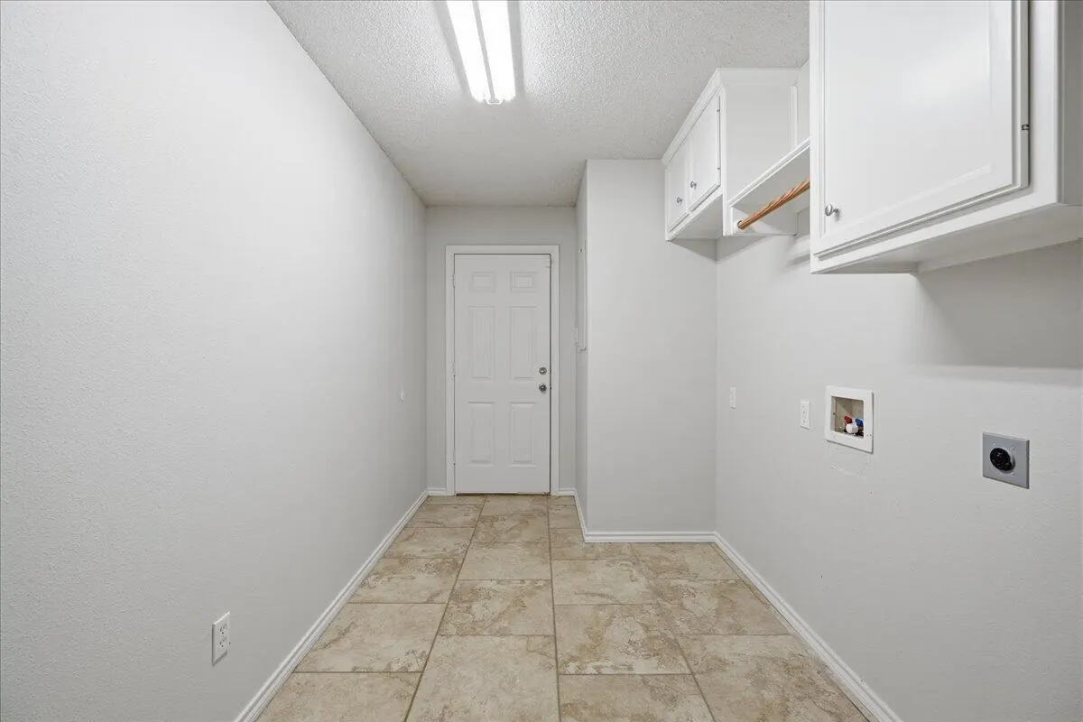 Photo 36 — 616 N 8th Street, Wolfforth, TX 79382