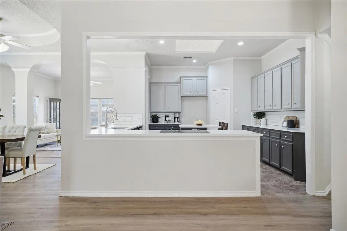 Photo 8 — 616 N 8th Street, Wolfforth, TX 79382