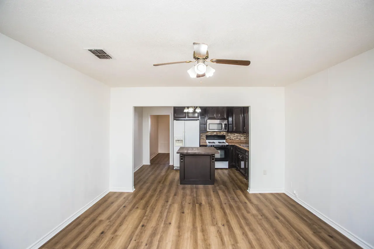 Photo 6 — 1308 Avenue A, Levelland, TX 79336