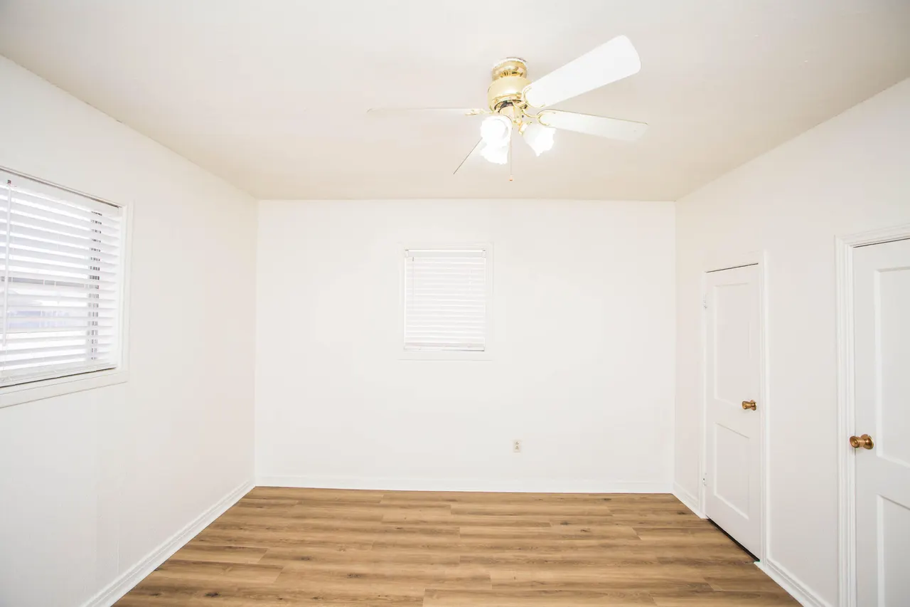 Photo 10 — 1308 Avenue A, Levelland, TX 79336