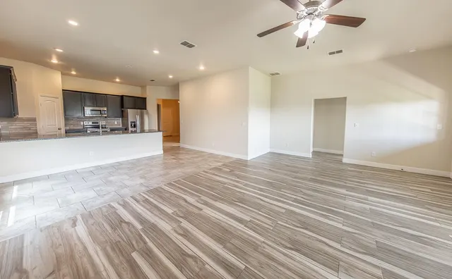Photo 8 — 7031 37th Street, Lubbock, TX 79407