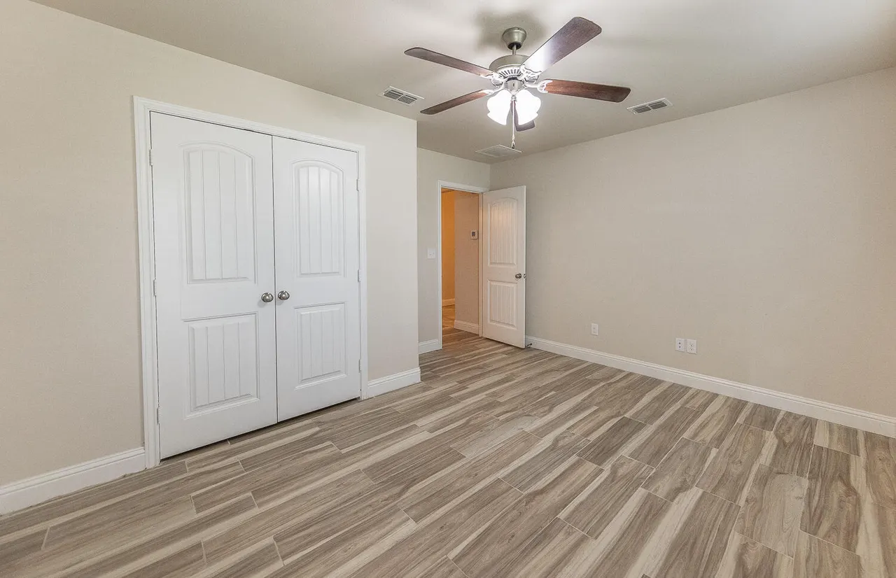 Photo 15 — 7031 37th Street, Lubbock, TX 79407