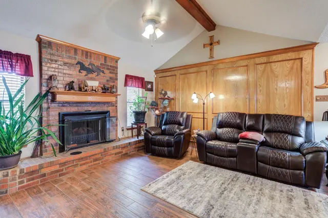 Photo 7 — 2213 86th Street, Lubbock, TX 79423