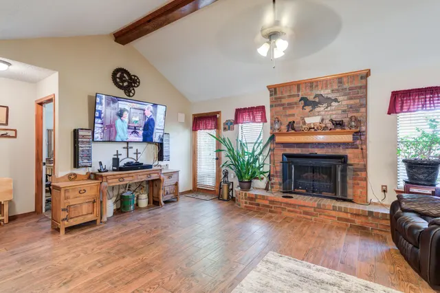 Photo 5 — 2213 86th Street, Lubbock, TX 79423