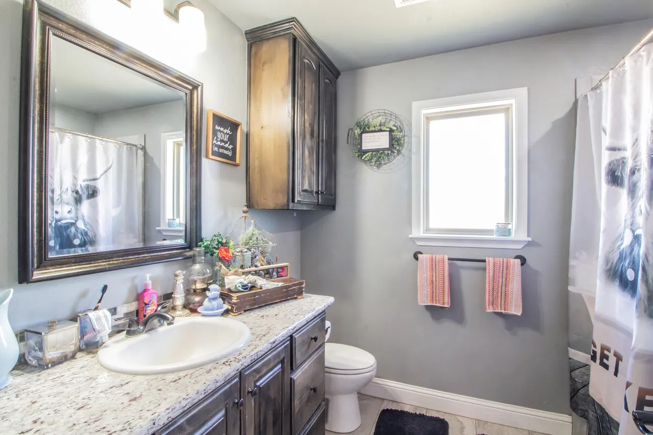 Photo 20 — 701 Avenue N, Abernathy, TX 79311