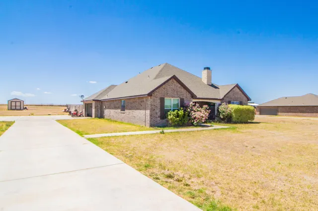 Front exterior — 701 Avenue N, Abernathy, TX 79311