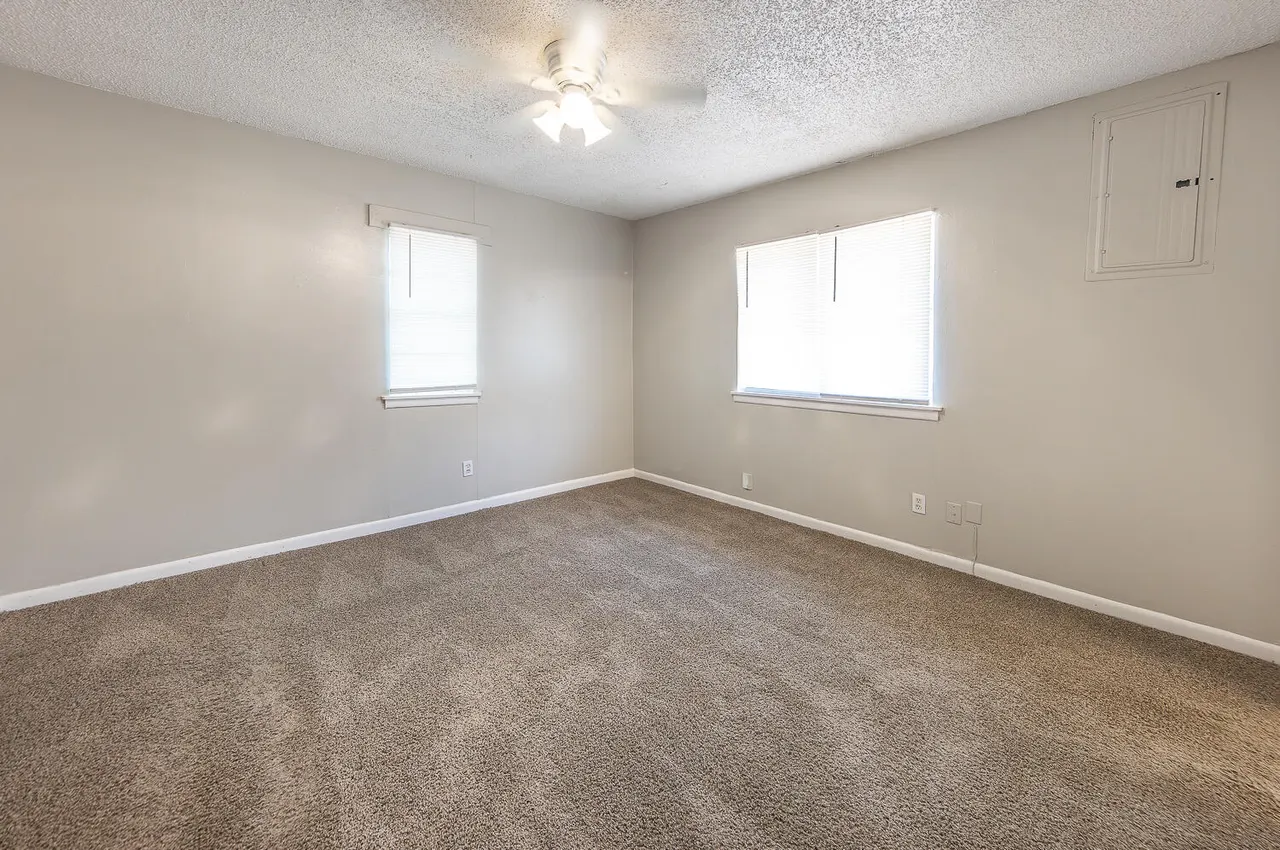 Photo 9 — 5005 39th Street, Lubbock, TX 79414