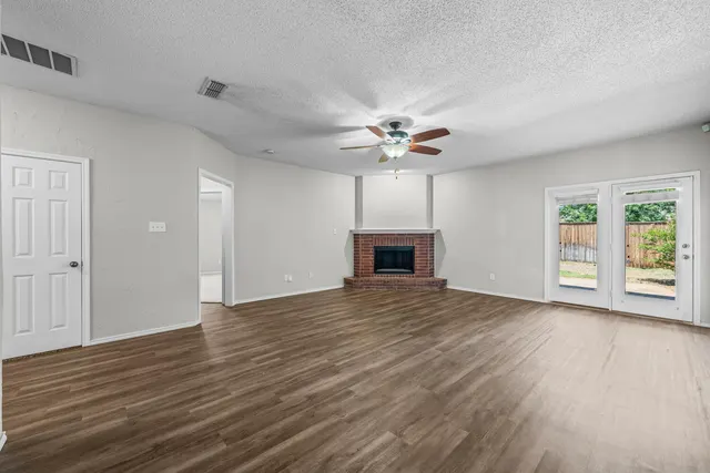 Photo 5 — 6806 85th Street, Lubbock, TX 79424