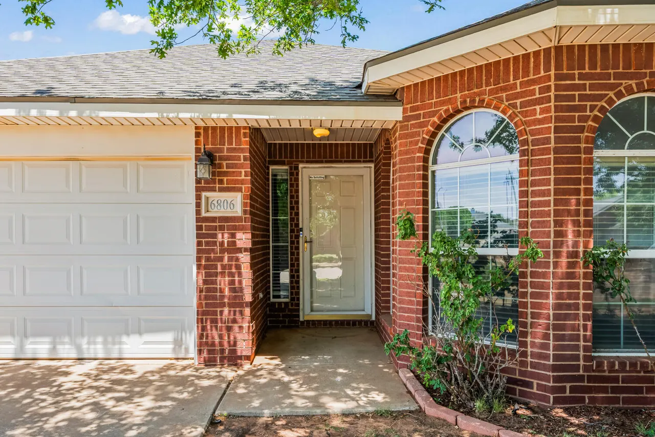 Photo 4 — 6806 85th Street, Lubbock, TX 79424