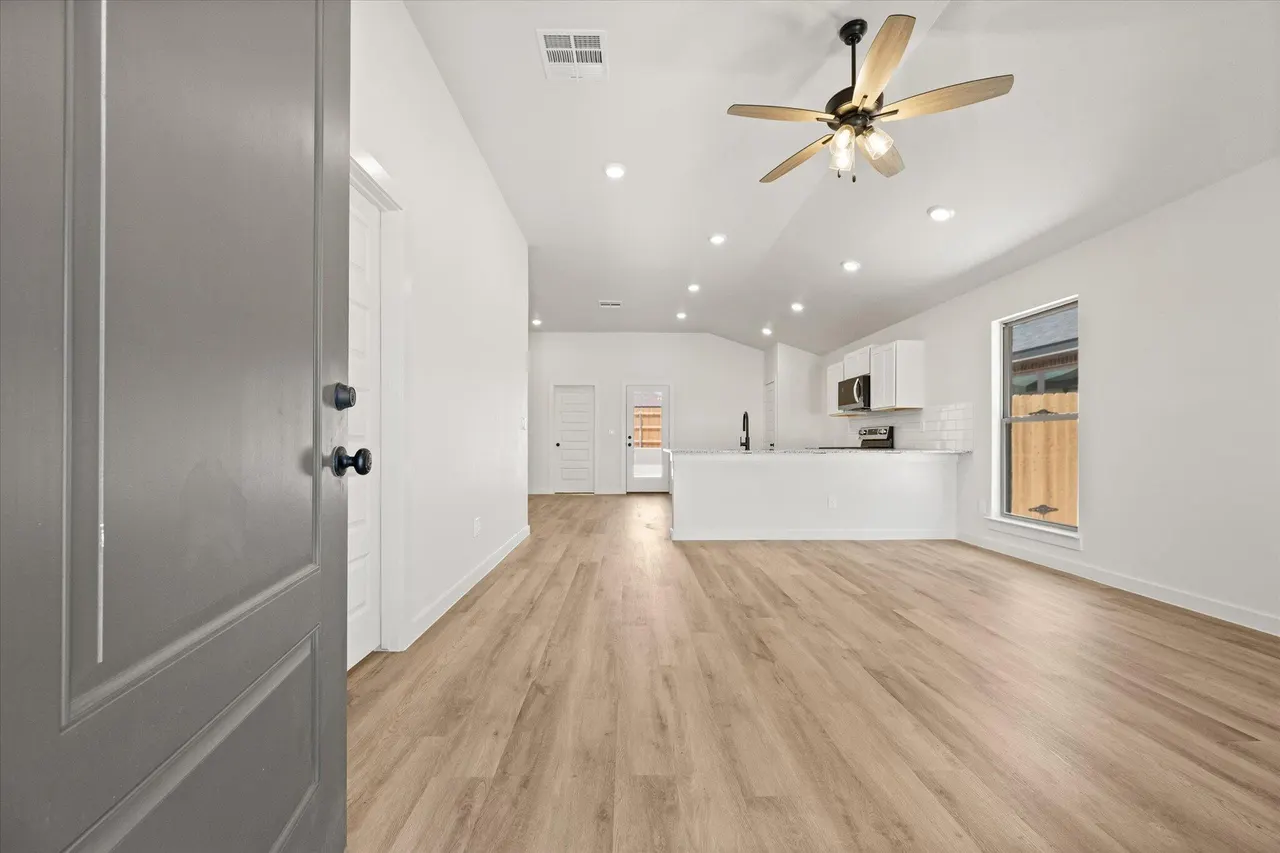 Photo 4 — 2415 Bryan Avenue, Wolfforth, TX 79382