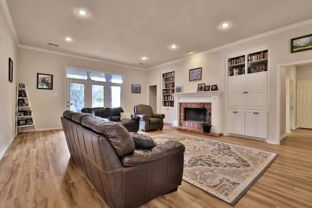 Photo 6 — 307 Tiger Street, Wolfforth, TX 79382