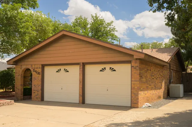 Photo 2 — 5405 73rd Street, Lubbock, TX 79424