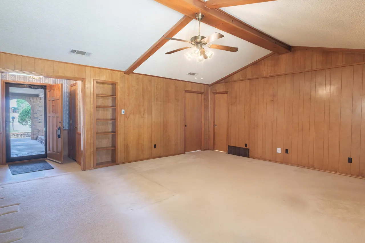 Photo 9 — 5405 73rd Street, Lubbock, TX 79424