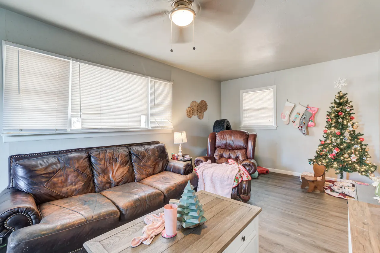 Photo 4 — 4425 31st Street, Lubbock, TX 79410