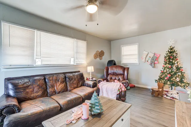 Photo 4 — 4425 31st Street, Lubbock, TX 79410