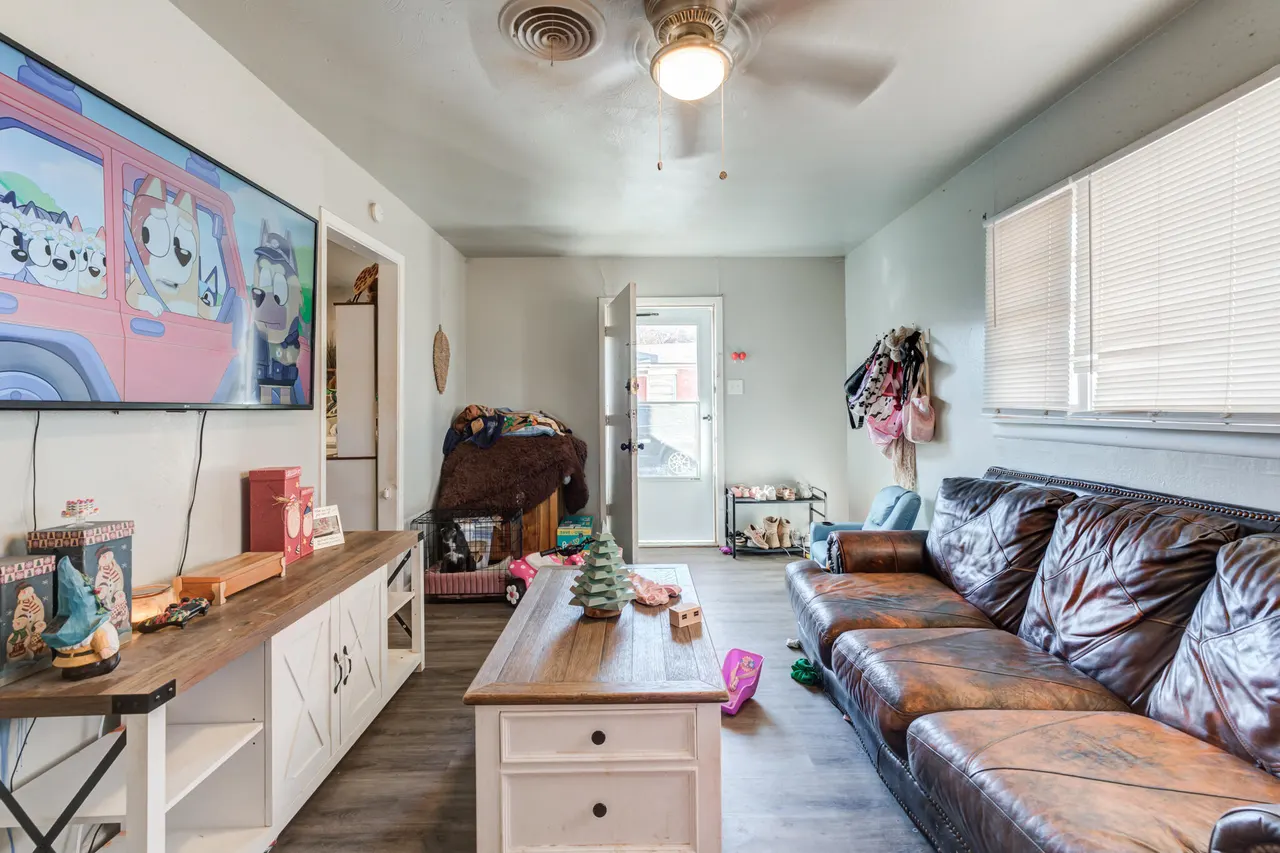 Photo 7 — 4425 31st Street, Lubbock, TX 79410