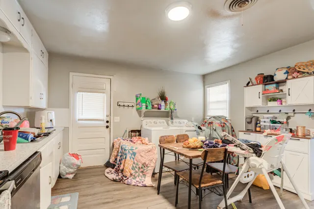 Photo 8 — 4425 31st Street, Lubbock, TX 79410