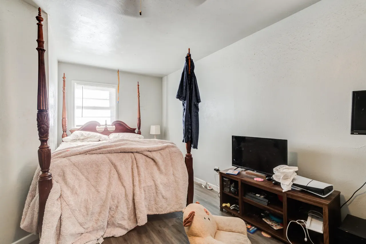 Photo 12 — 4425 31st Street, Lubbock, TX 79410