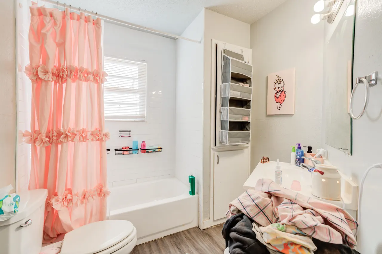 Photo 13 — 4425 31st Street, Lubbock, TX 79410