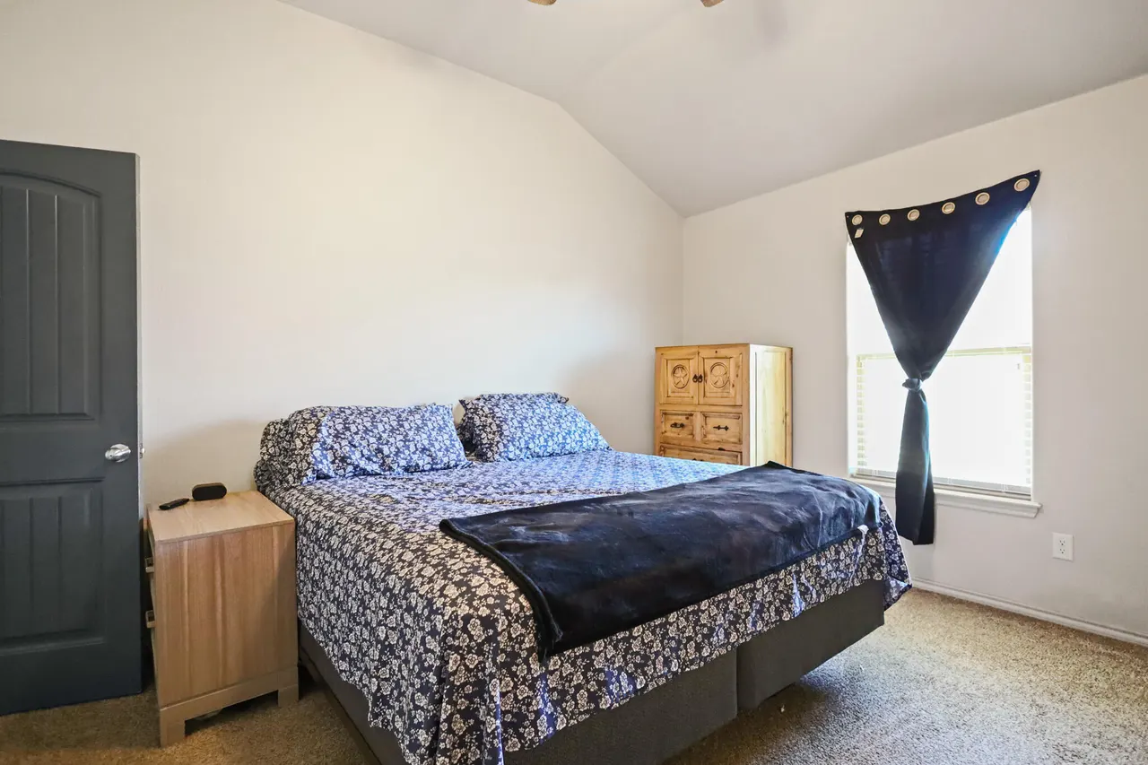 Photo 15 — 718 Hillshire Avenue, Wolfforth, TX 79382