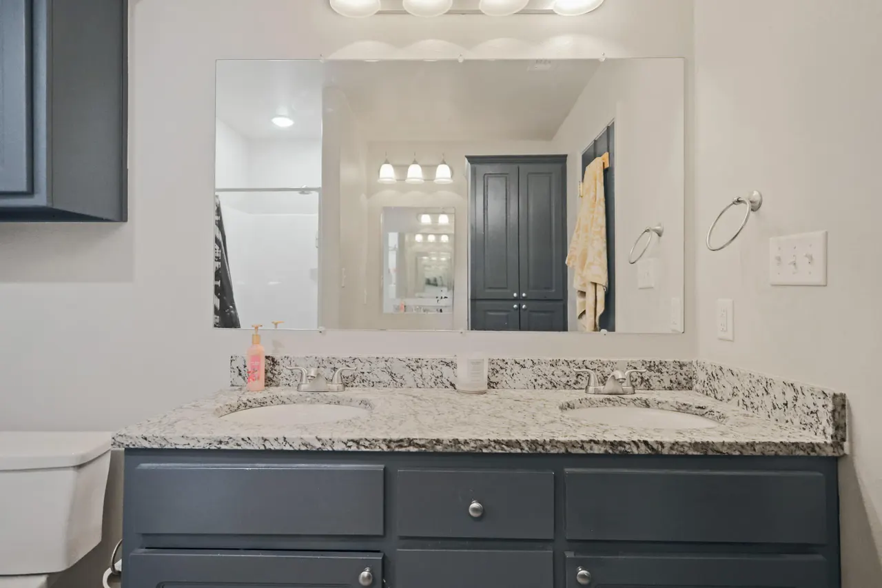 Photo 19 — 718 Hillshire Avenue, Wolfforth, TX 79382