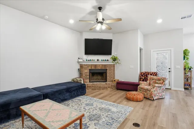 Photo 6 — 7416 30th Street, Lubbock, TX 79407