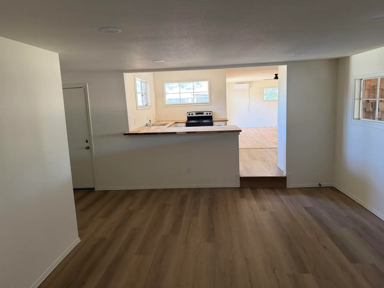 Photo 9 — 117 SW 9th, Plainview, TX 79072