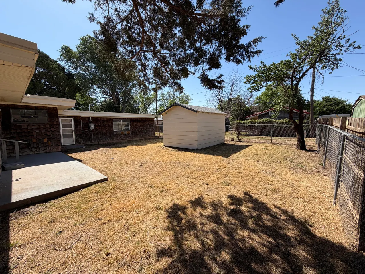 Photo 31 — 117 SW 9th, Plainview, TX 79072