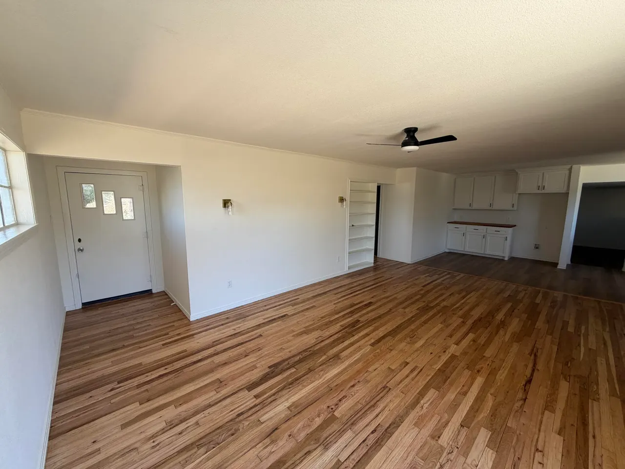 Photo 26 — 117 SW 9th, Plainview, TX 79072