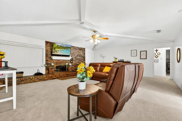 Photo 4 — 105 S Terry Drive, Slaton, TX 79364