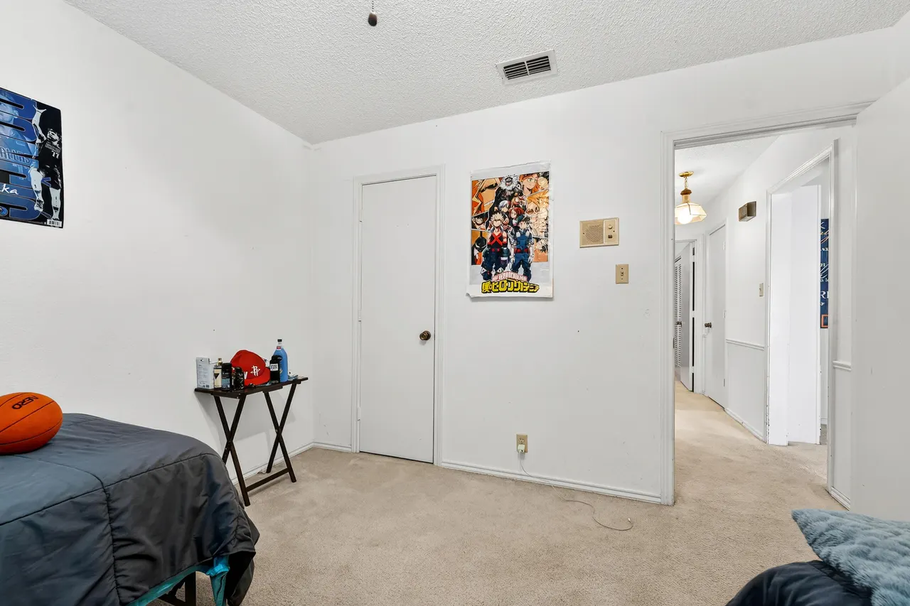 Photo 15 — 105 S Terry Drive, Slaton, TX 79364
